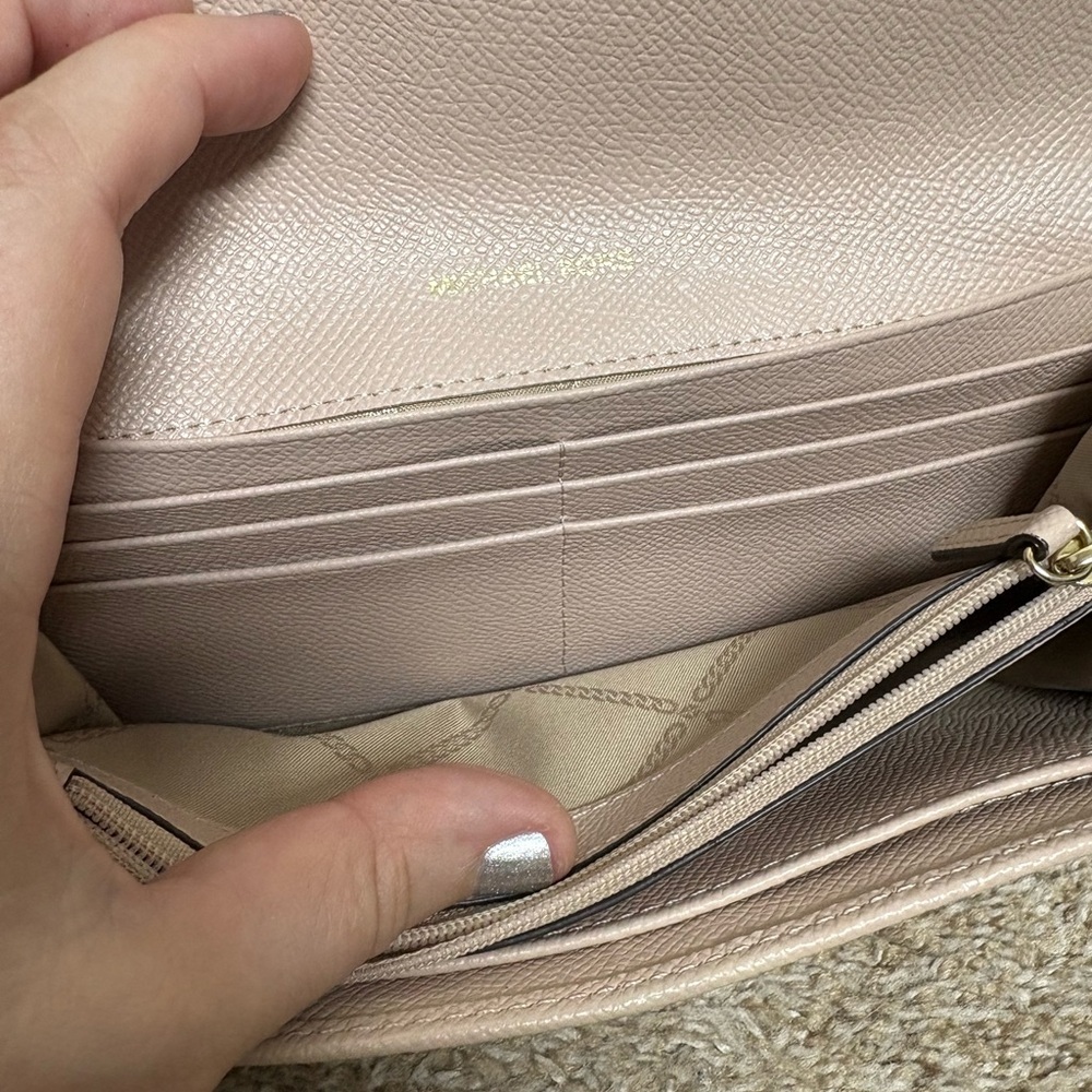 Michael Kors MK envelope clutch wallet on chain WOC cream blush gold cute EUC - Picture 10 of 17